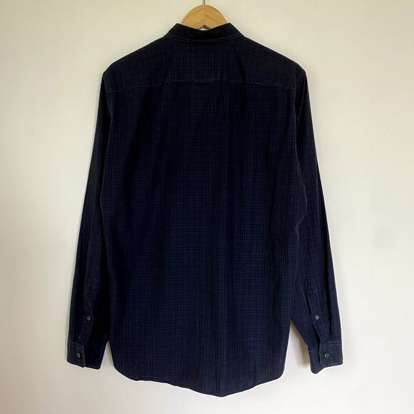 Vince Men's 100% Cotton Mini Plaid Button Up Shirt Size Medium - Picture 6 of 6